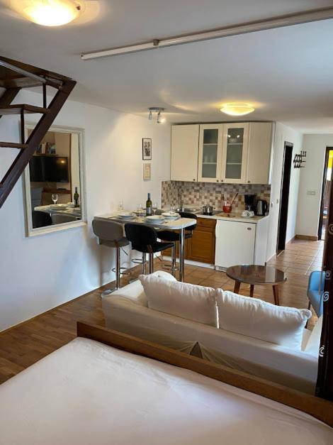Studio Apartman Meli Apartment Poreč Exterior foto